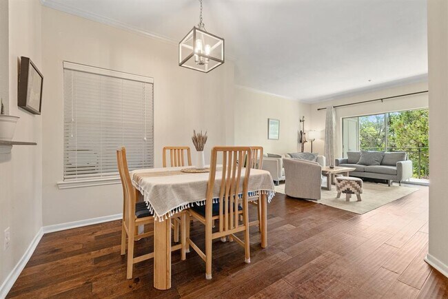 Building Photo - 6000-3 Shepherd Mountain Cove