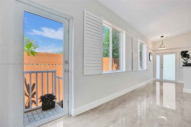 Building Photo - 60 NE 26th St