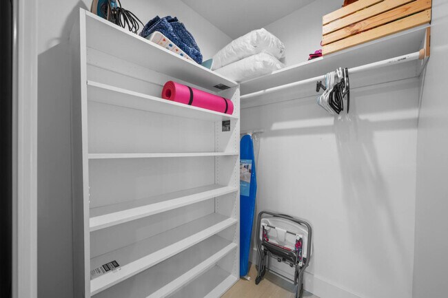 Building Photo - 1219 Denver Ln