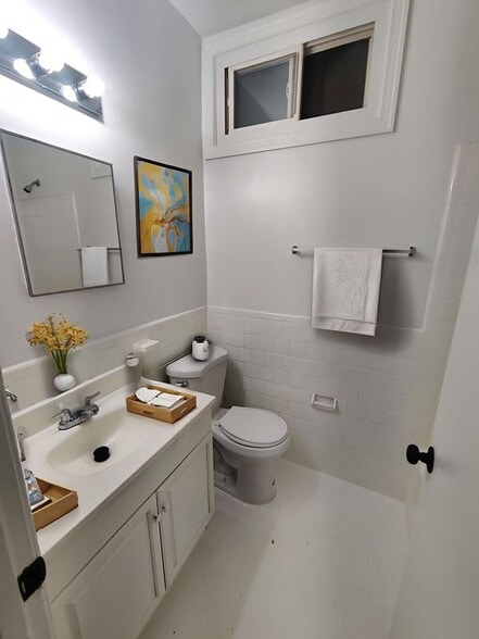 Building Photo - 1258 Simms Pl NE