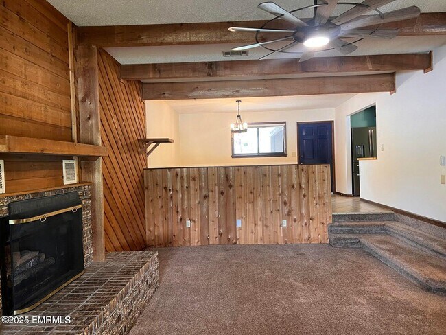 Building Photo - 5254 Rainbow Pkwy