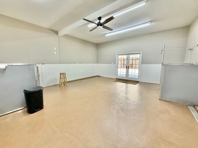 Building Photo - 309 Bullrun Valley Dr