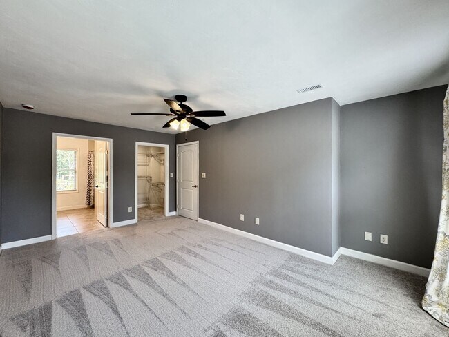 Building Photo - Available NOW! Unique Home in Wesleyan Cha...