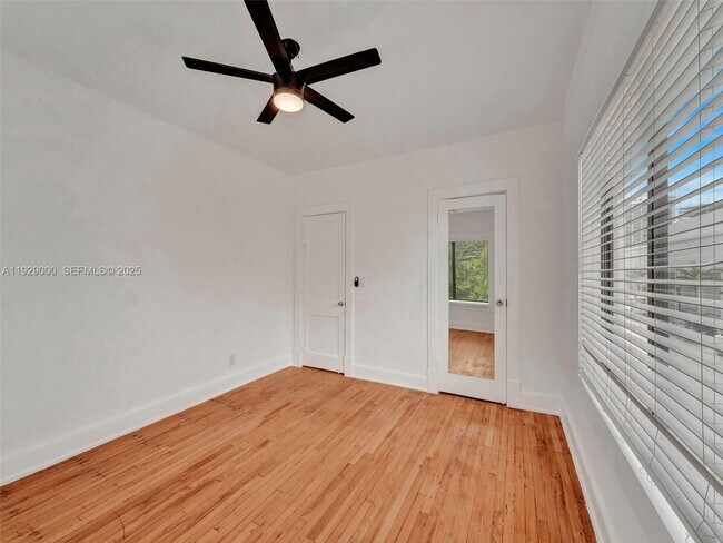 Building Photo - 1656 Polk St