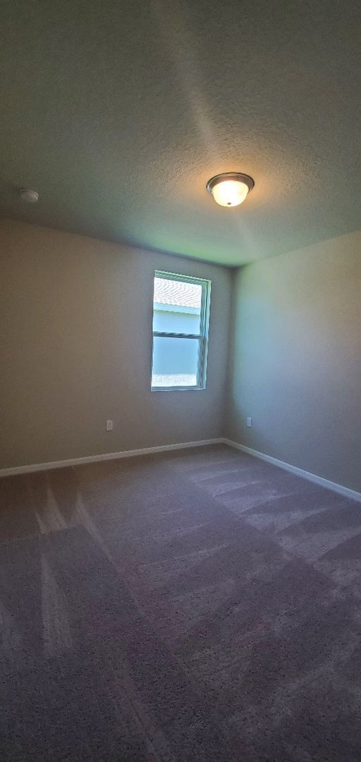 Building Photo - 4-Bedroom, 2.-Bathroom in Winter Haven ***MOVE-IN SPECIAL/50% OFF 2ND MONTH***