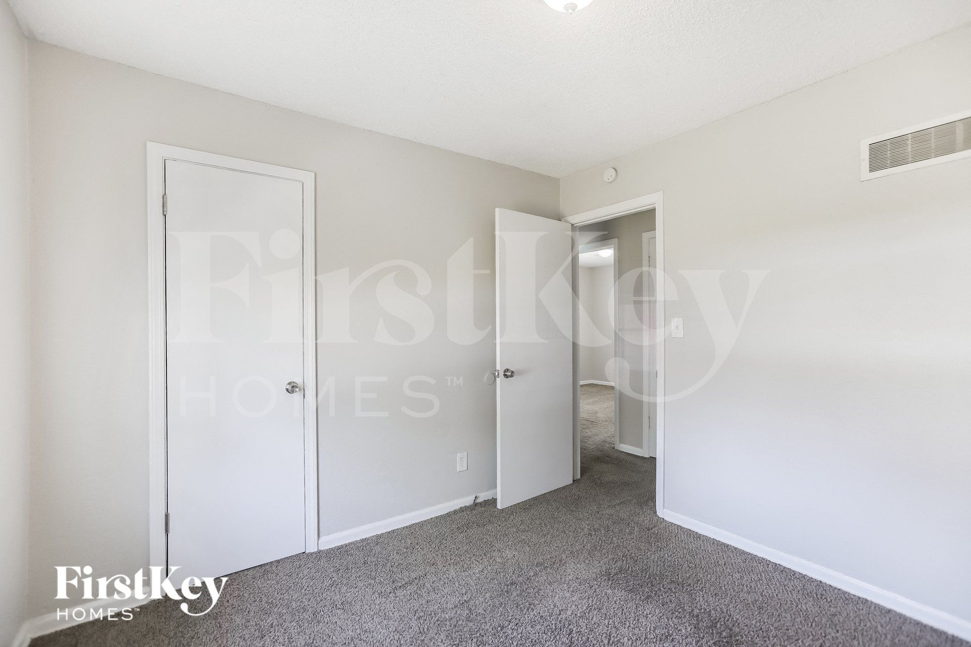 Building Photo - 6617 E 134th Terrace