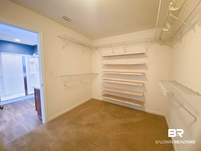Building Photo - 12239 Cressida Loop