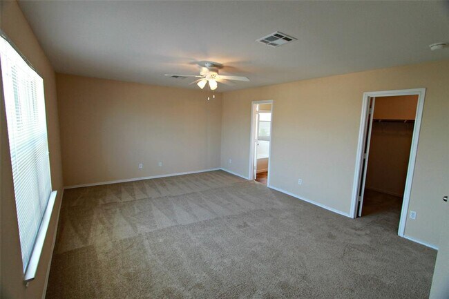 Building Photo - 213 Banner Ave