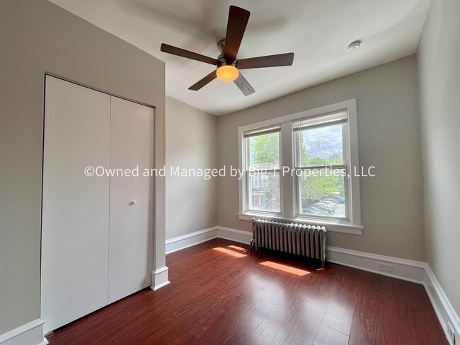 Building Photo - Refurbished TH in Wilmington, DE