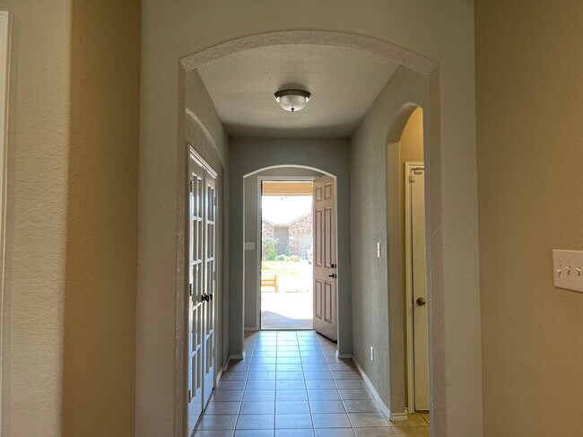 Building Photo - 2510 Northern Great White Ct