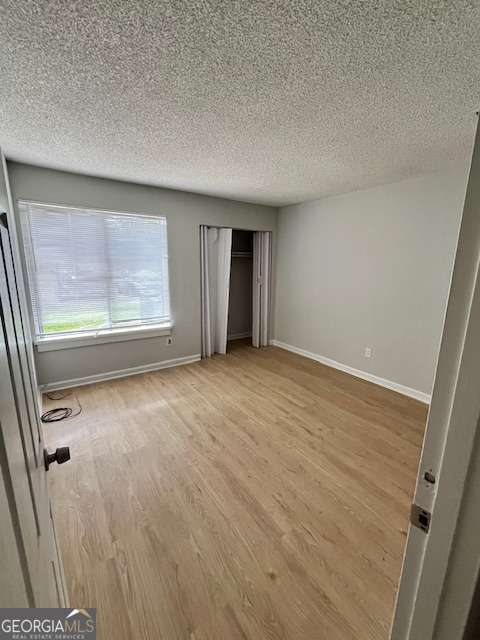 Building Photo - 3575 Oakvale Rd
