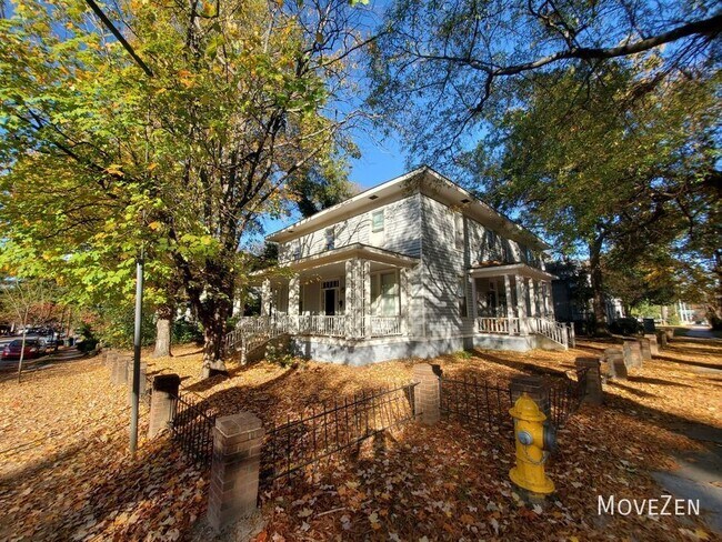 Building Photo - 604 N Blount St
