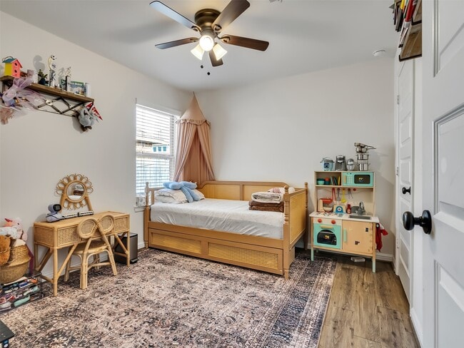 Building Photo - 4827 Ladona Ct