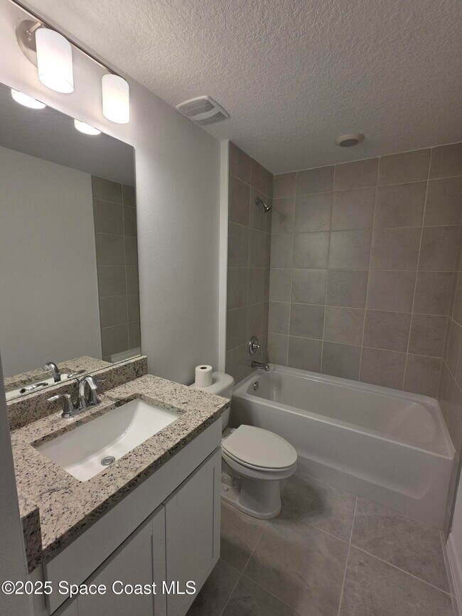 Building Photo - 482 Consolata Ave NW
