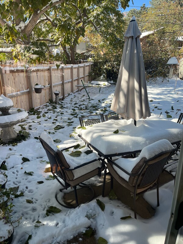 Building Photo - 2240 Hillsdale Cir