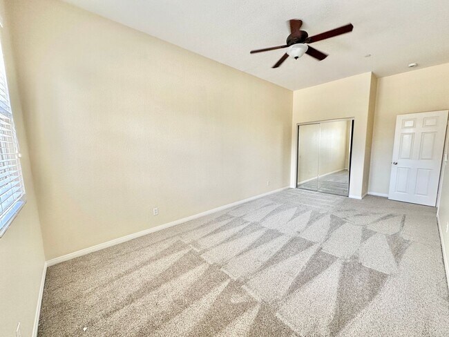 Building Photo - 31340 Aussie Ln