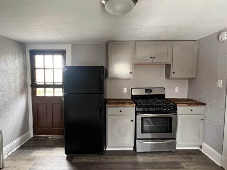 Building Photo - 4509 Ritchie Hwy