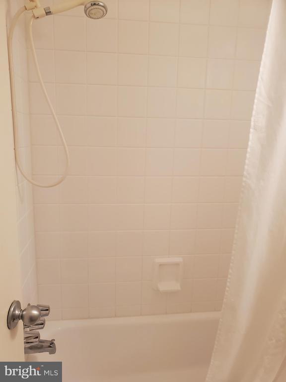 Building Photo - 7336 Lee Hwy