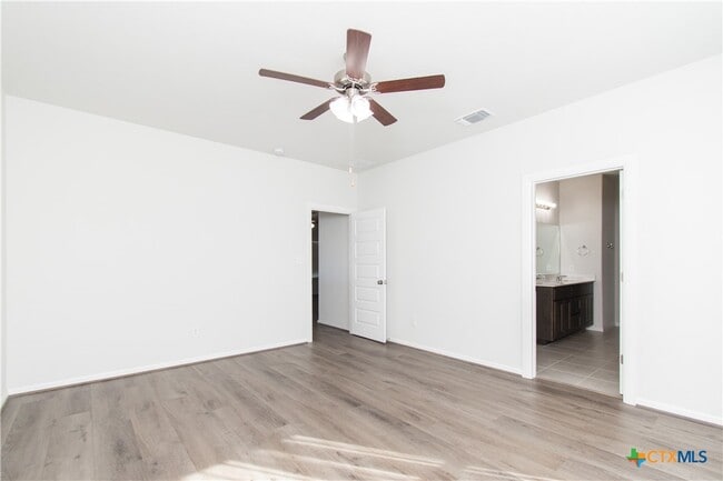 Building Photo - 6808 Verona Pl