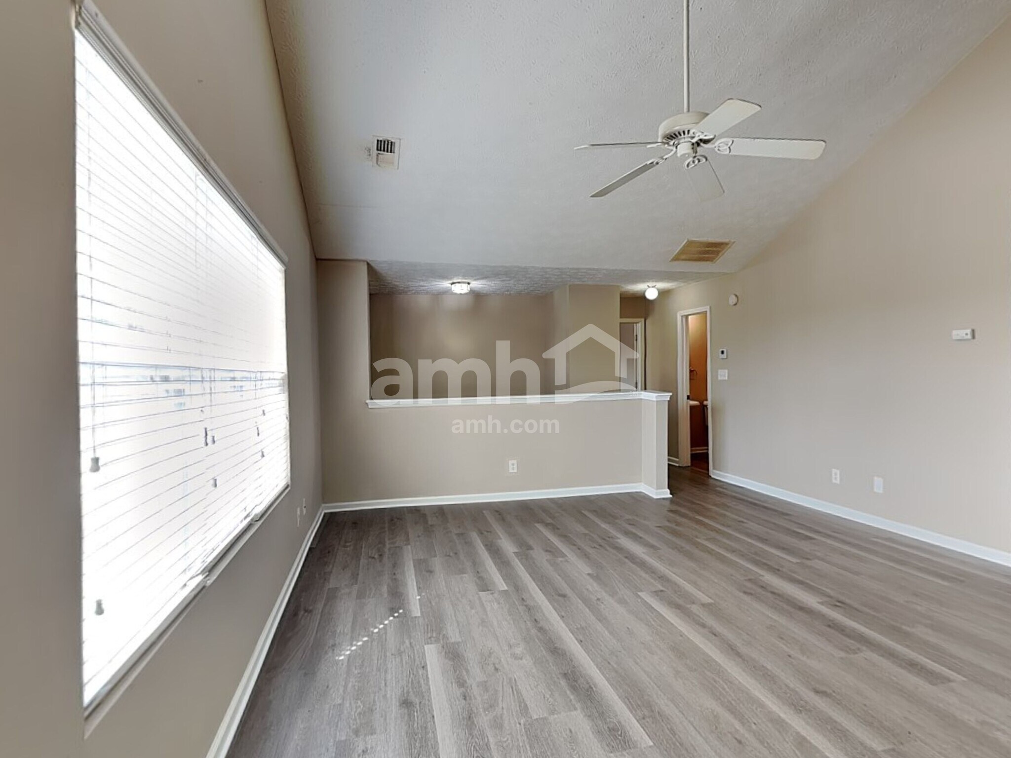 Building Photo - 1030 J Dorothy Pl