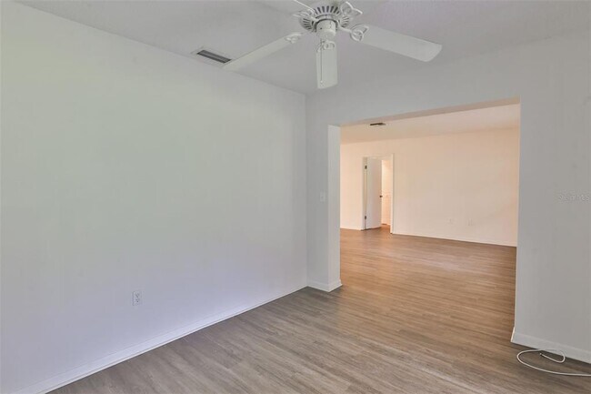Building Photo - 720 Palmer Ln