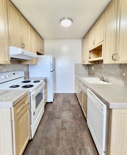 Building Photo - 3717 Bagley Ave