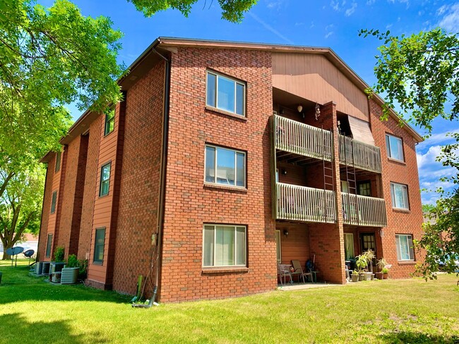 Interior Photo - Pine Tree Flats