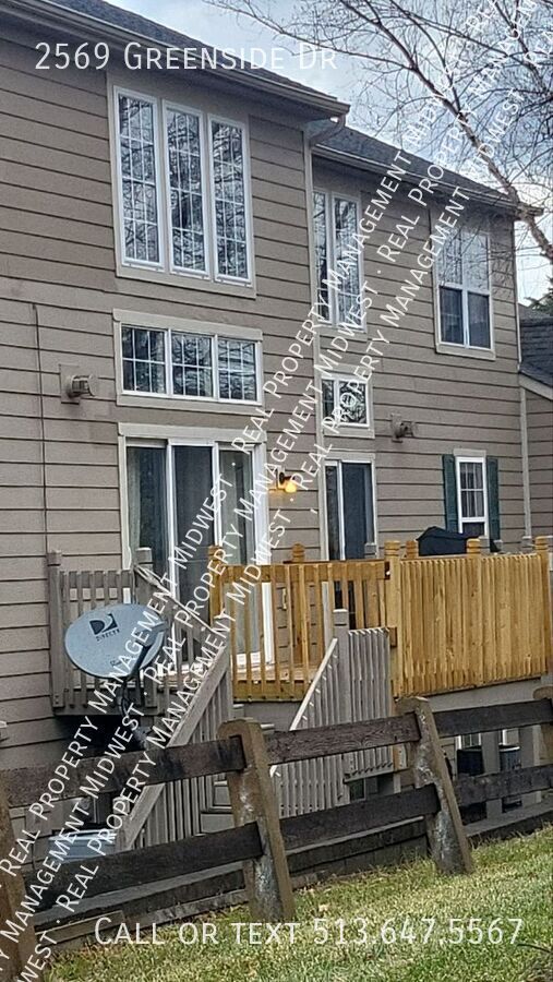 Building Photo - 2569 Greenside Dr