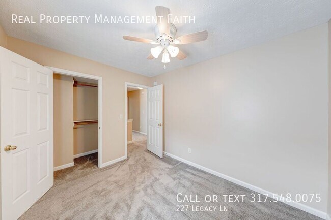 Building Photo - 227 Legacy Ln