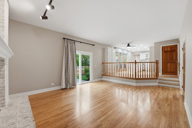 Building Photo - 4452 Burgundy Pl