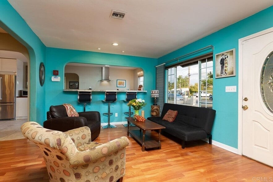 Building Photo - 9336 Willowgrove Ave