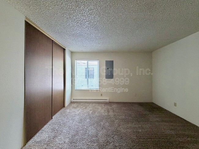Building Photo - 13325 SW 17th St