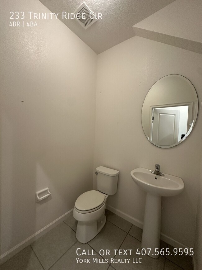 Building Photo - 233 Trinity Ridge Cir