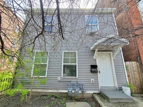 Building Photo - 380 3rd St