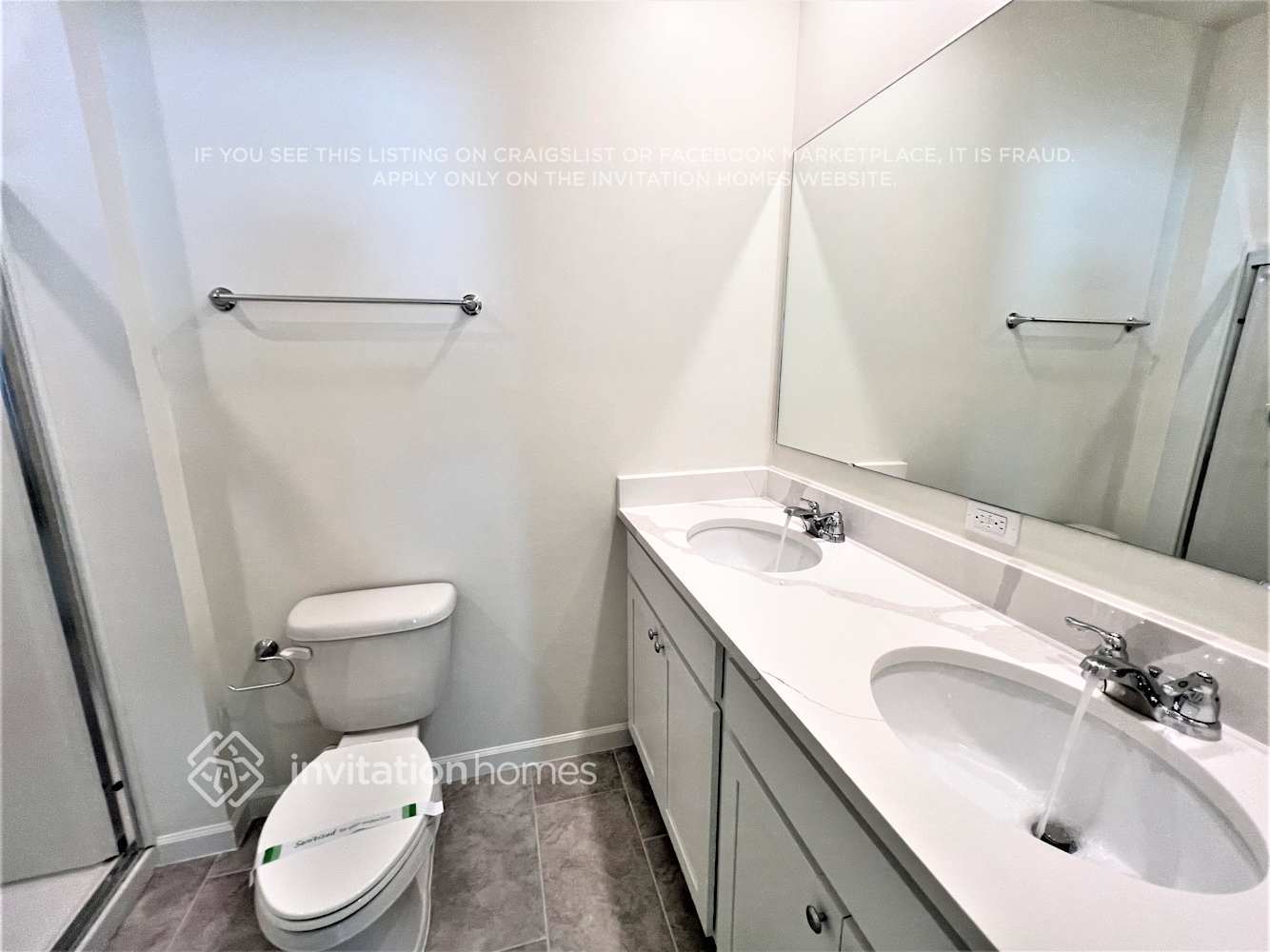 Building Photo - 565 Seaspray Dr