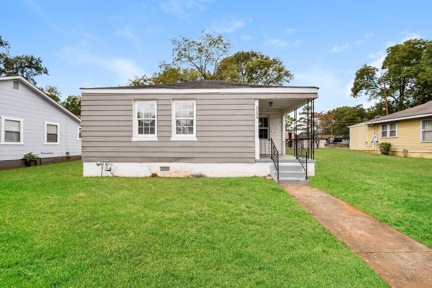 Building Photo - 5204 Ter Q