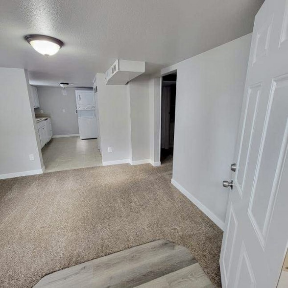 Primary Photo - 2021 4th Ave