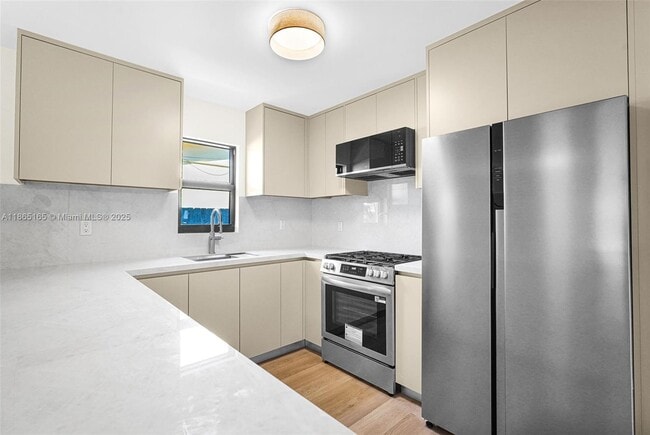 Building Photo - 136 NW 53rd St
