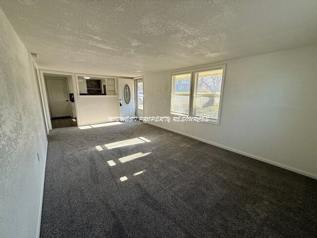 Building Photo - 2 Bedroom Bungalow in Holden