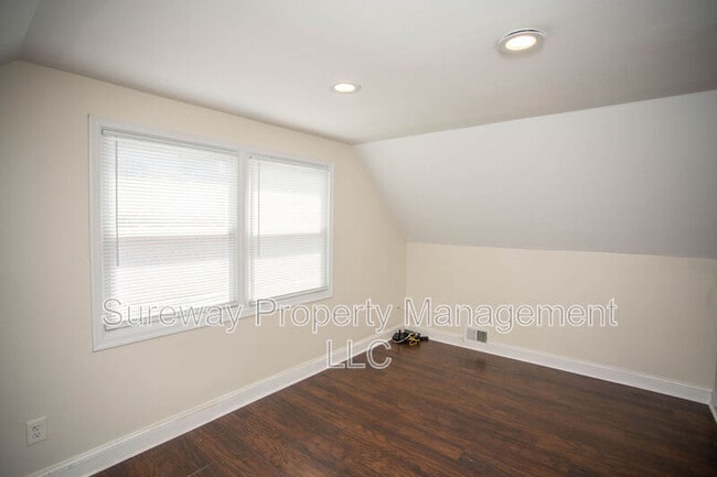 Building Photo - 49 Granite Ln