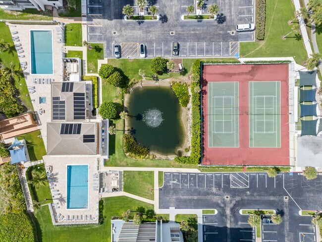 Building Photo - 3792 NE Ocean Blvd