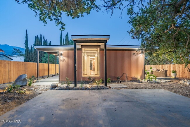 Building Photo - 1411 Ojai Rd