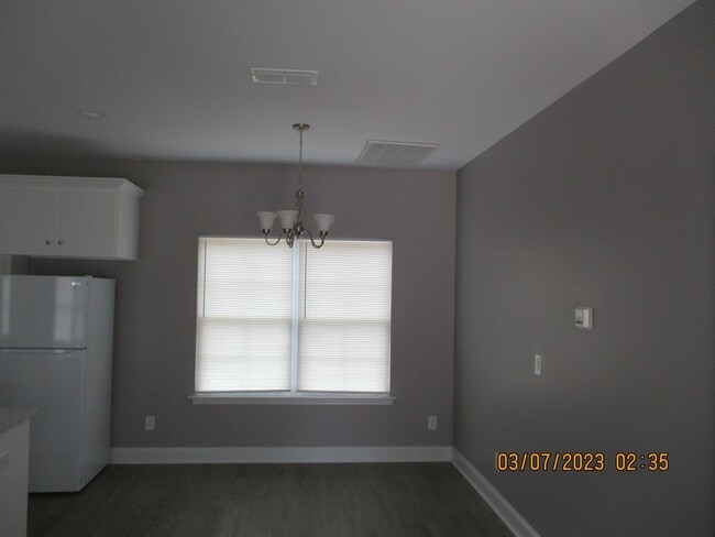 Building Photo - 110 Twelve Oaks Ct