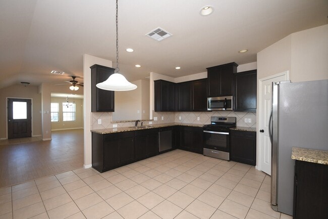 Building Photo - 10015 Bitternut Hickory Ln