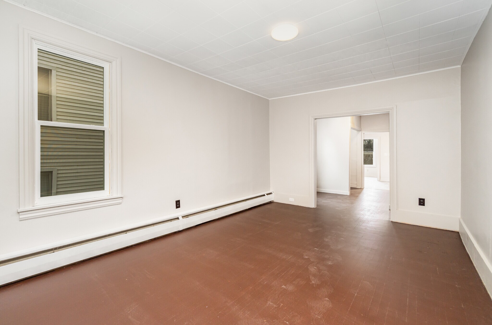 Building Photo - 324 Armstrong St