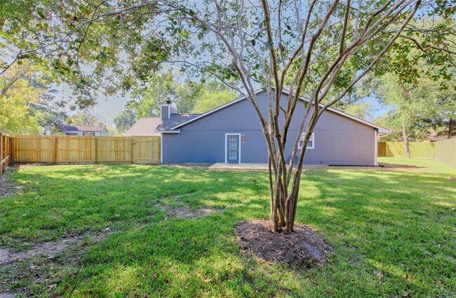 Building Photo - 3607 Hampstead Ct