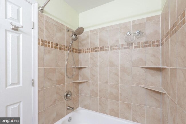 Building Photo - 3848 Brighton Ct