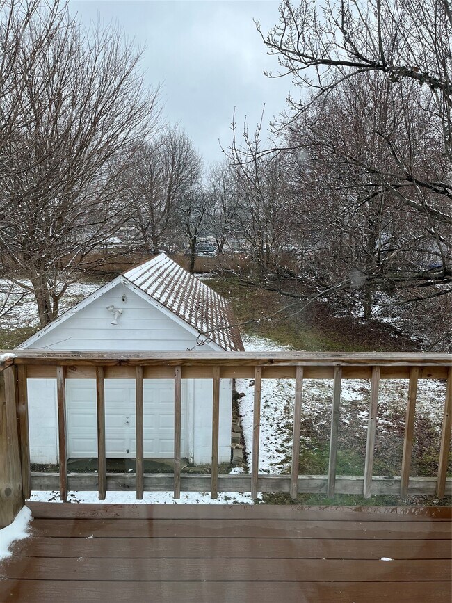 Building Photo - 2961 W 11th St