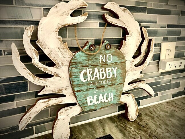 Building Photo - 105 Jamestown Rd