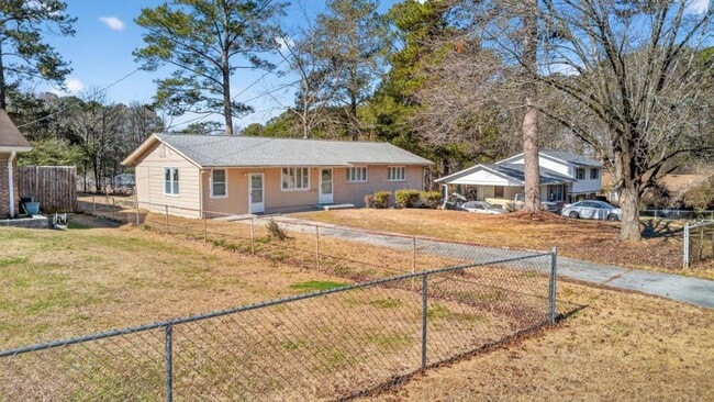 Building Photo - 4225 Cottage Ln